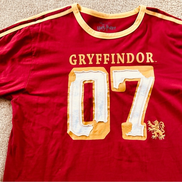 Harry Potter Quidditch Jersey - Picture 6 of 8